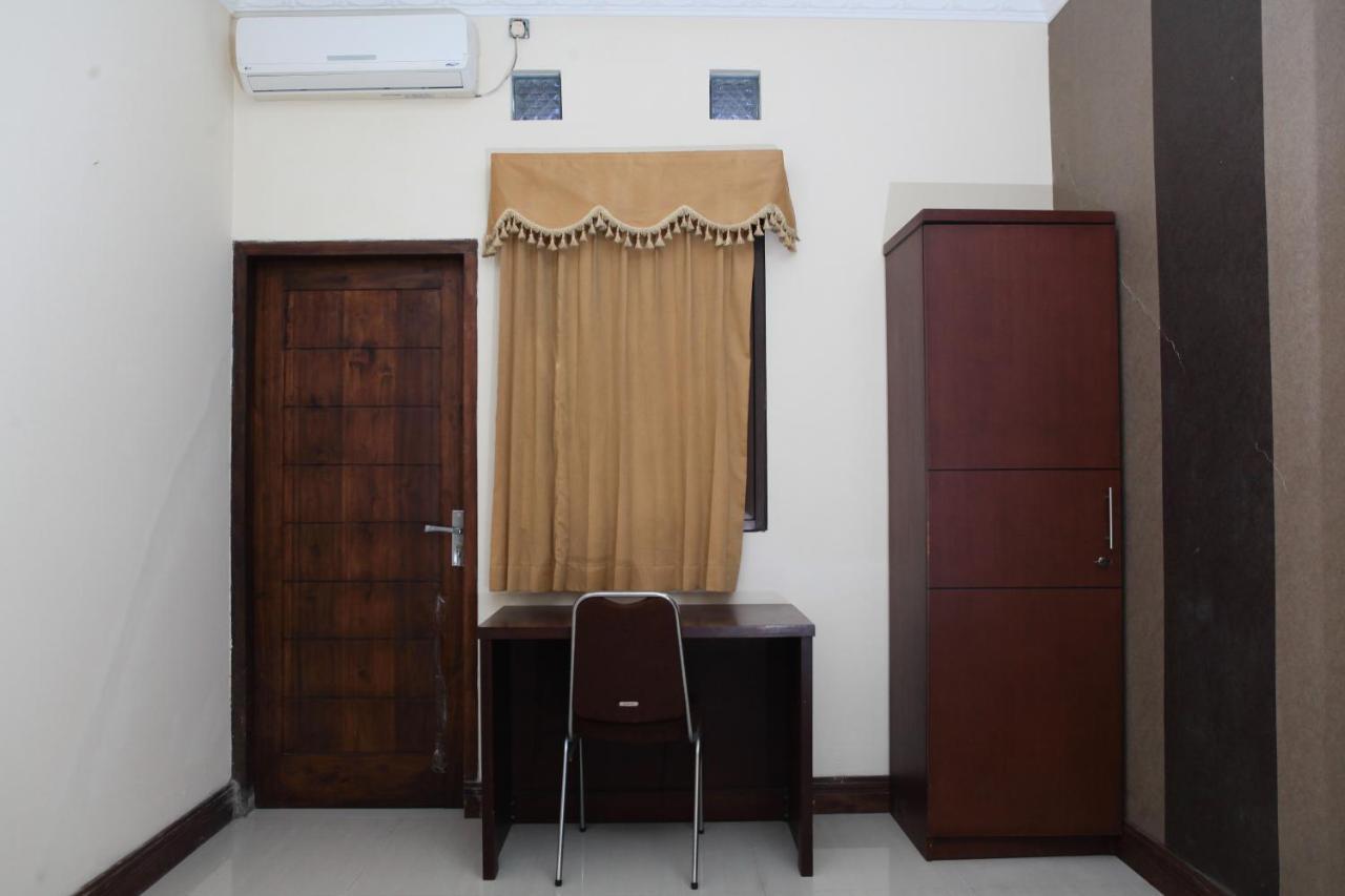 Reddoorz Near Maranatha University 3 Bandung Exterior photo
